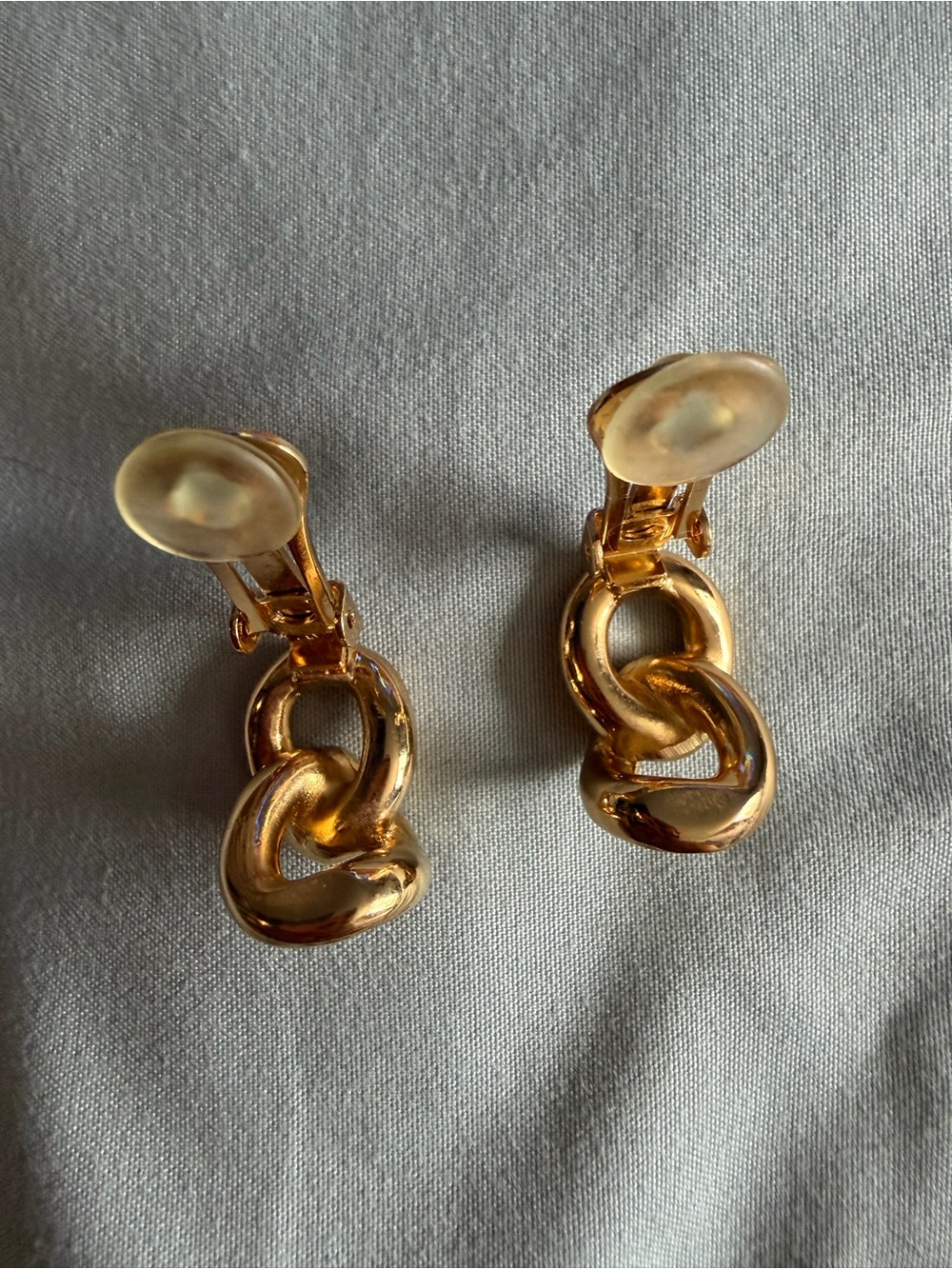 Dior Gold-Tone Crystal Link Earrings - Picture 8 of 8